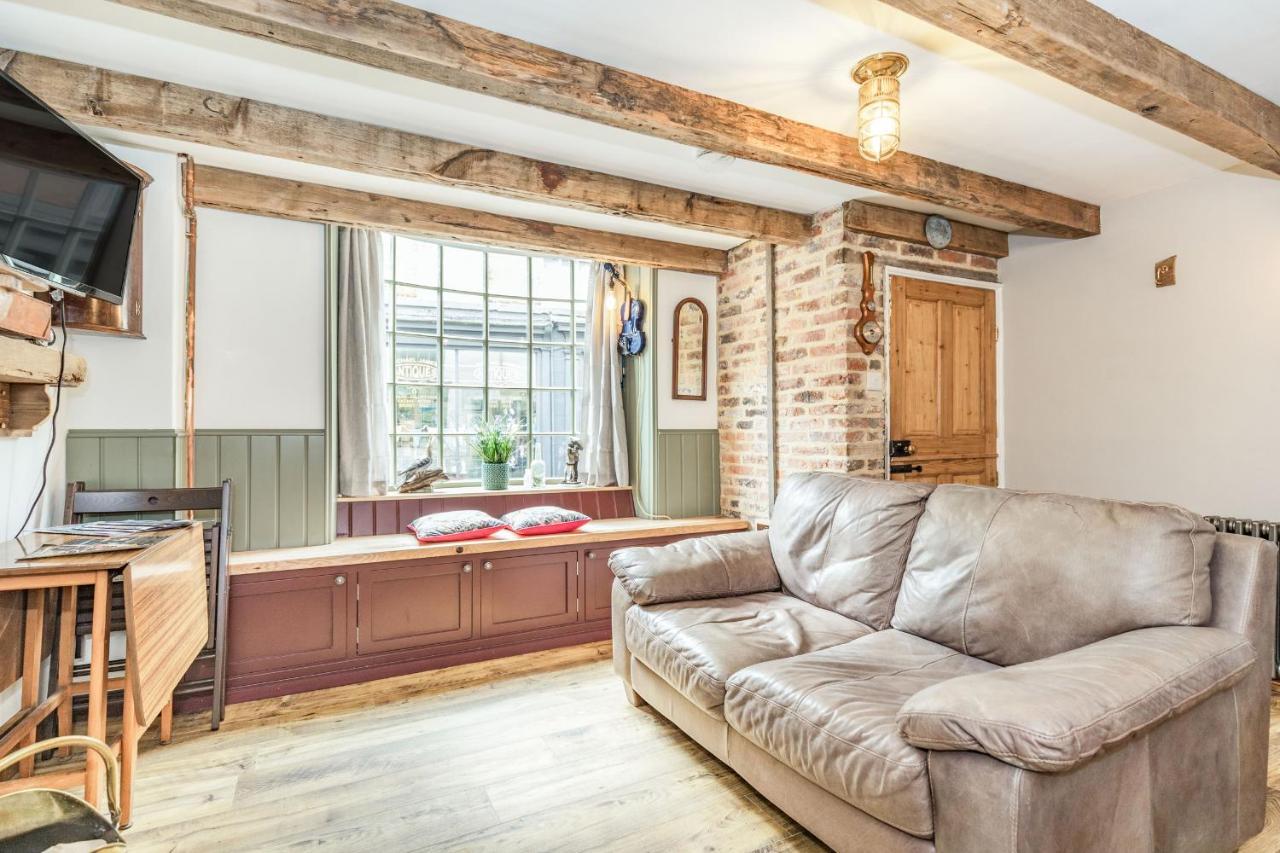 Вилла 48 High Street Бринлингтон Экстерьер фото