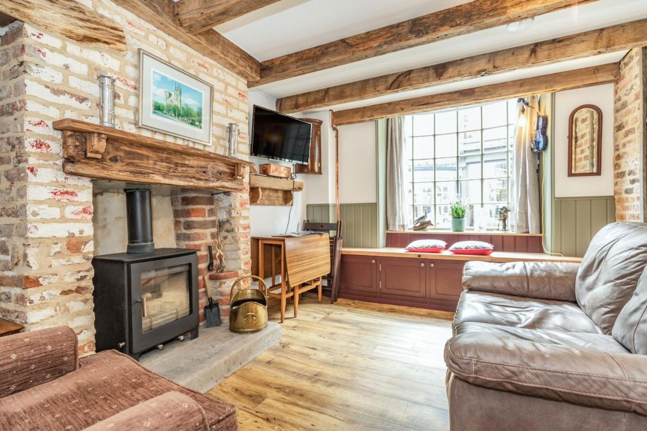 Вилла 48 High Street Бринлингтон Экстерьер фото