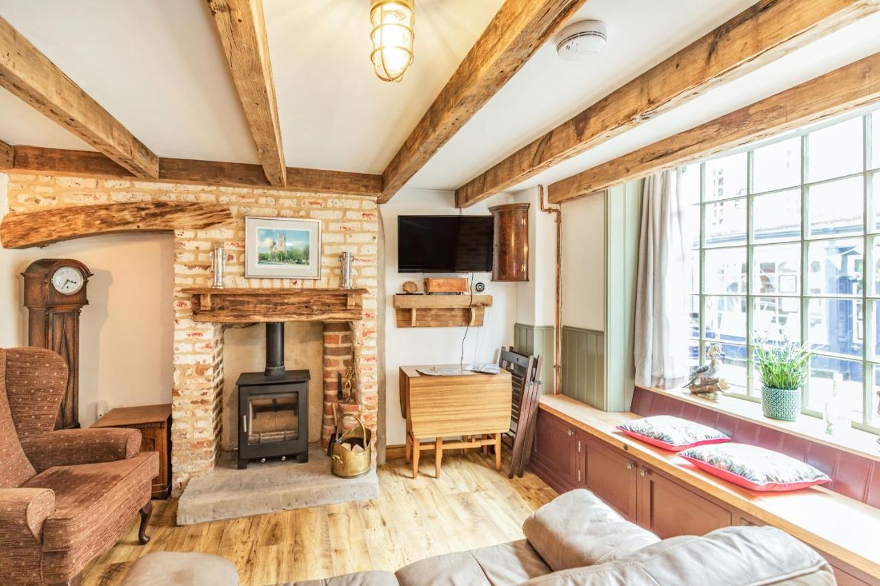 Вилла 48 High Street Бринлингтон Экстерьер фото