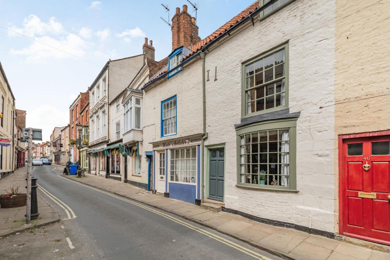 Вилла 48 High Street Бринлингтон Экстерьер фото